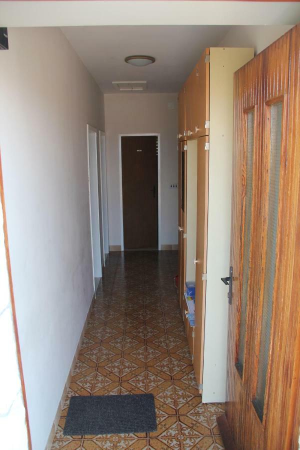 App Dujmovic Apartman Supetar Kültér fotó